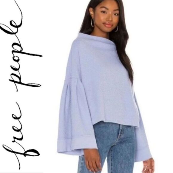 Free People Women Bunny Bell Sleeve Top Bluemoon Quartz Light Blue Size XS NWT - Picture 1 of 7
